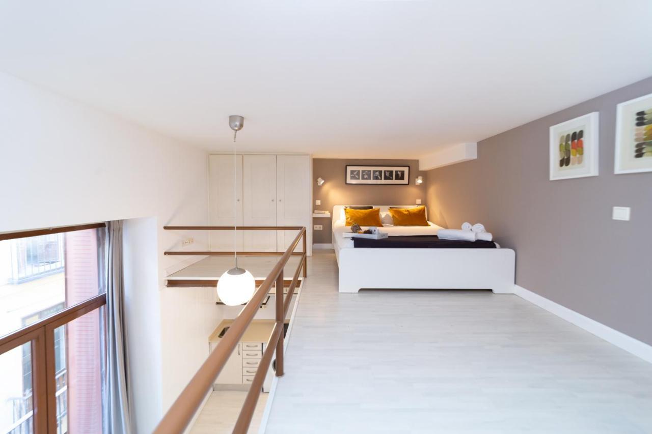 Apartamentos Puerta Del Sol I Madri Exterior foto
