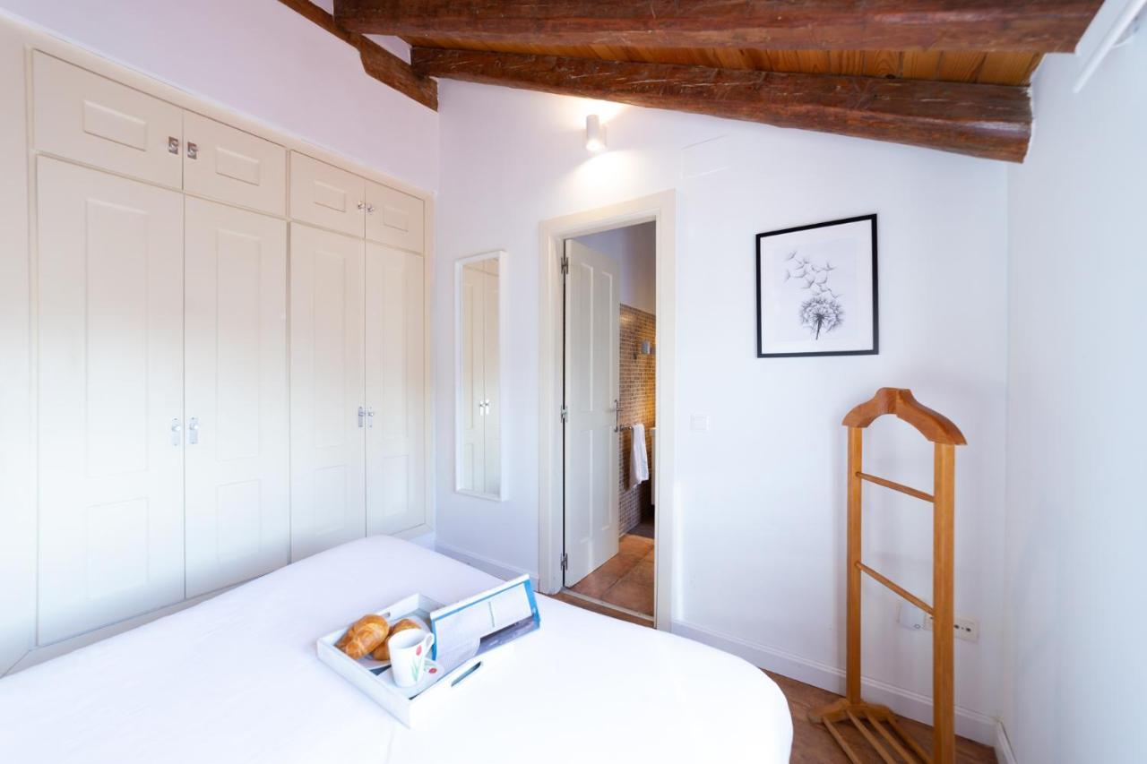 Apartamentos Puerta Del Sol I Madri Exterior foto